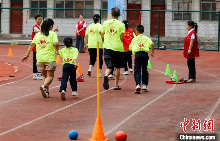 山西特教学生角逐长城小勇士少儿田径系列赛展