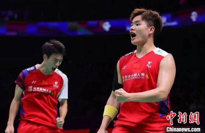 汤姆斯杯小组赛梁王组合不敌韩国组合：对手比
