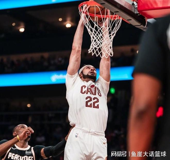 老鹰第三节狂轰31分 骑士惨败止颓