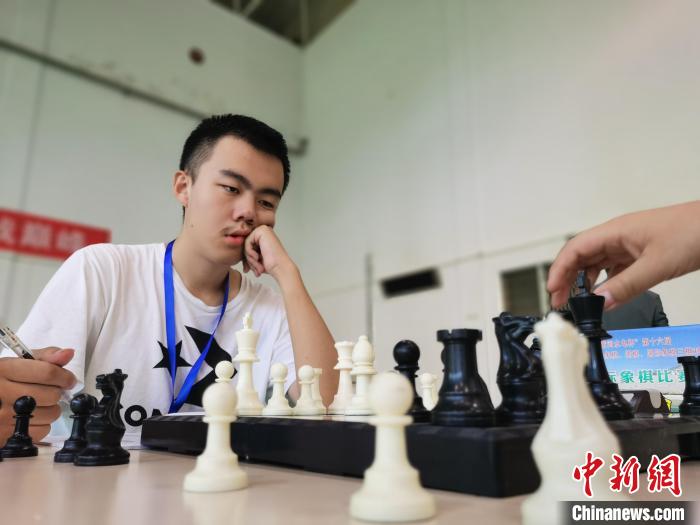 青海甘肃三棋对抗赛推动棋类文化交流